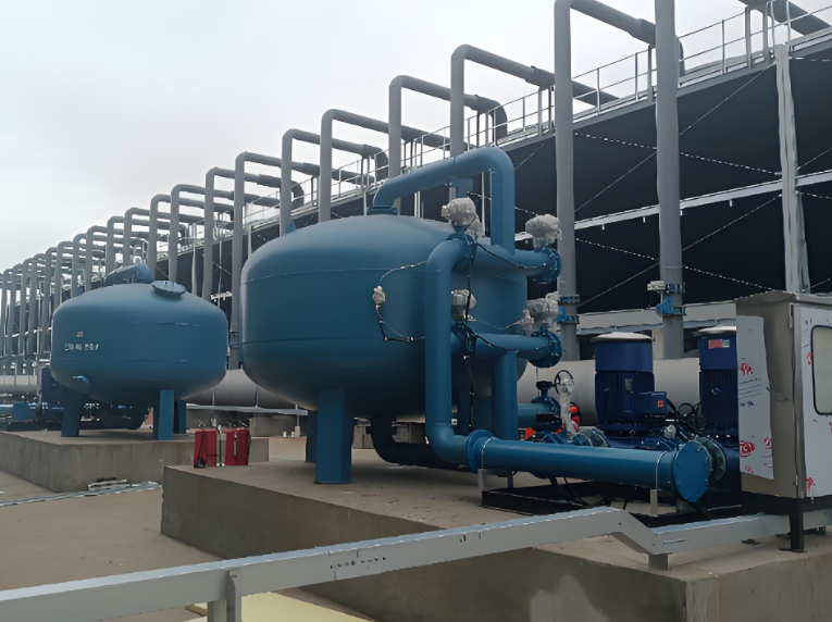 砂濾器設(shè)備應(yīng)用現(xiàn)場(chǎng) 砂濾器設(shè)備應(yīng)用現(xiàn)場(chǎng)